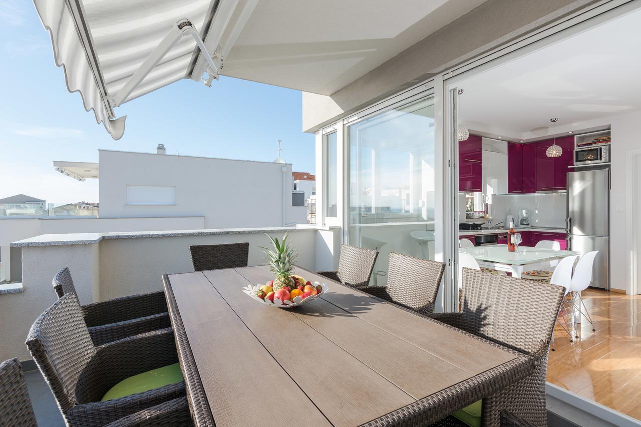 Fucshia Dreams, Brand New Penthouse For 8 Leilighet Novalja Eksteriør bilde